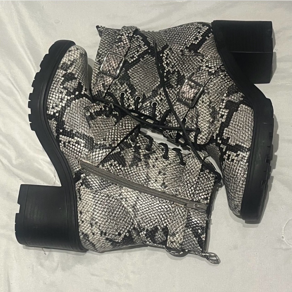 Shoe Dazzle Snake Print Combat Boots